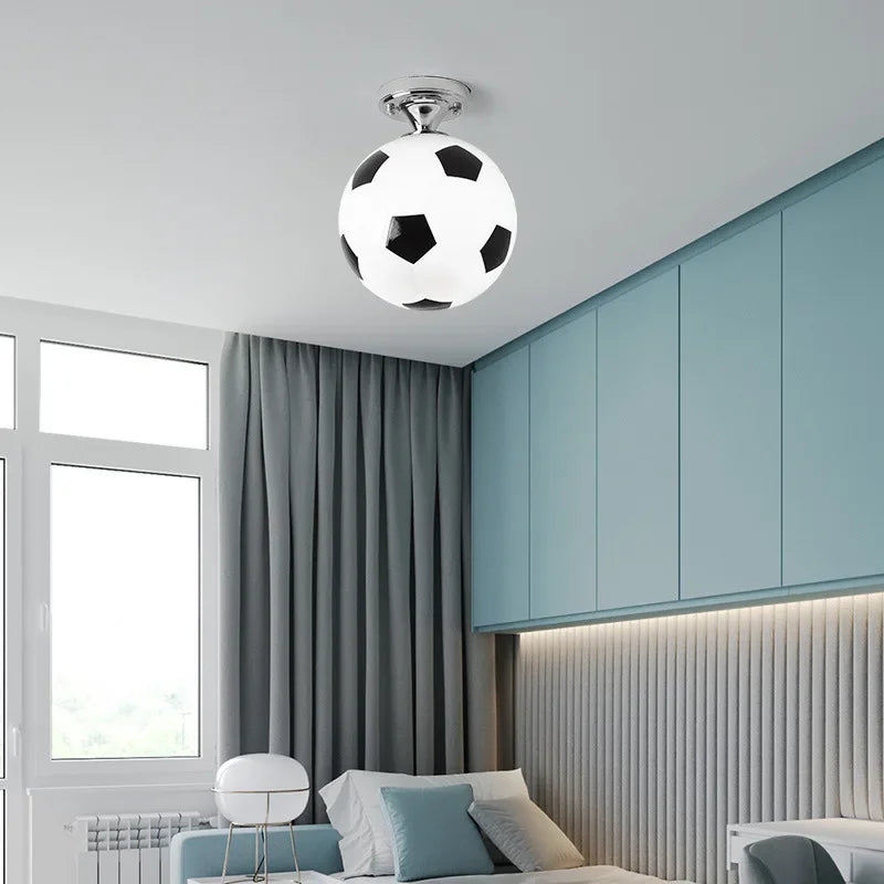 Lampada da soffitto a tema calcio – GoalBright