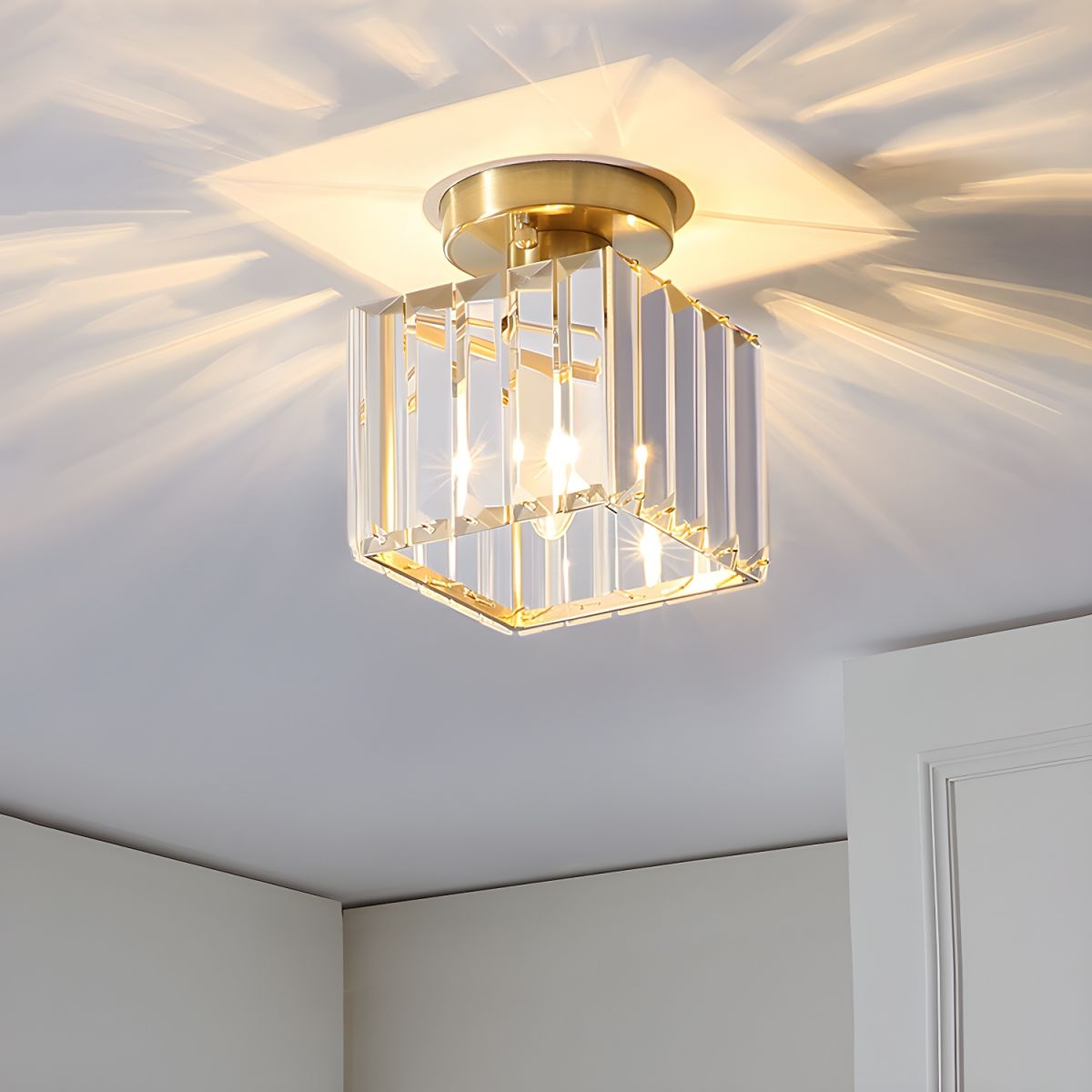 Lampada da soffitto in cristallo moderno – CrystalGlow