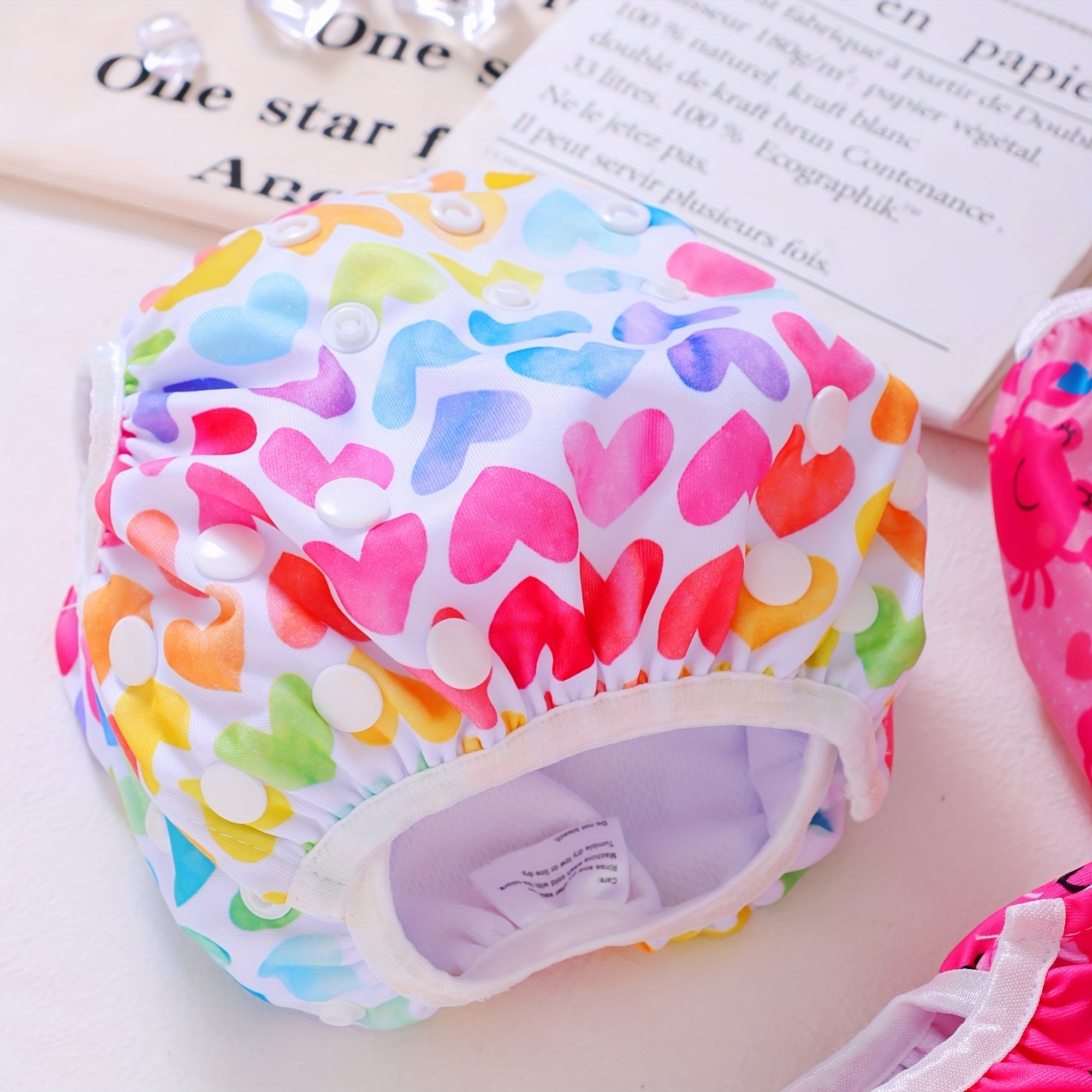 Pannolino da Nuoto Riutilizzabile Regolabile – Comfort e Stile per i Piccoli in Acqua