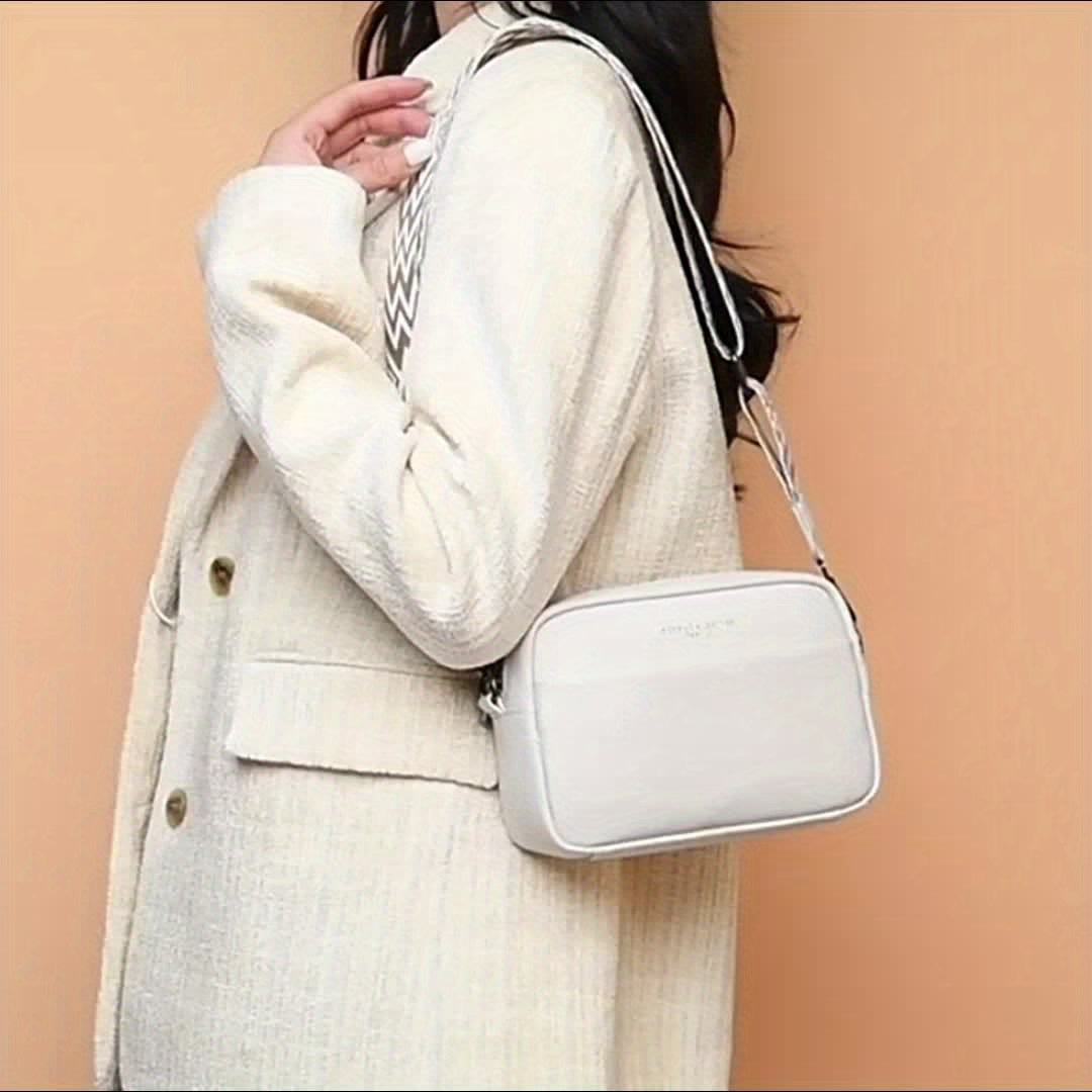 Borsa a tracolla in pelle genuina – Pratica e alla moda con tracolla a chitarra