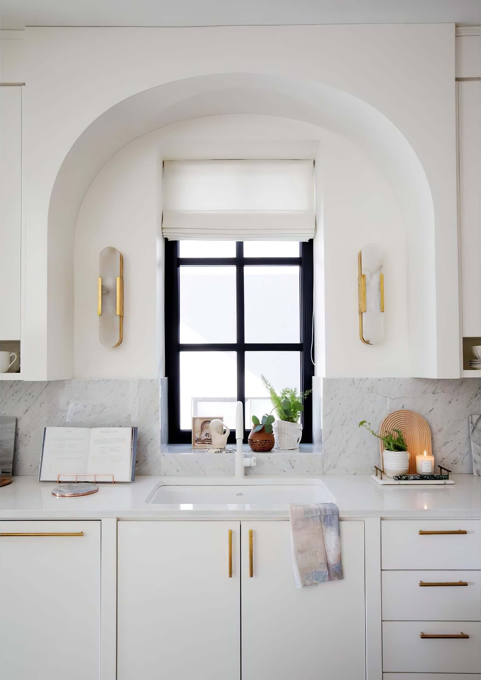 Lampada da Parete Moderna - Alabastro & Metallo