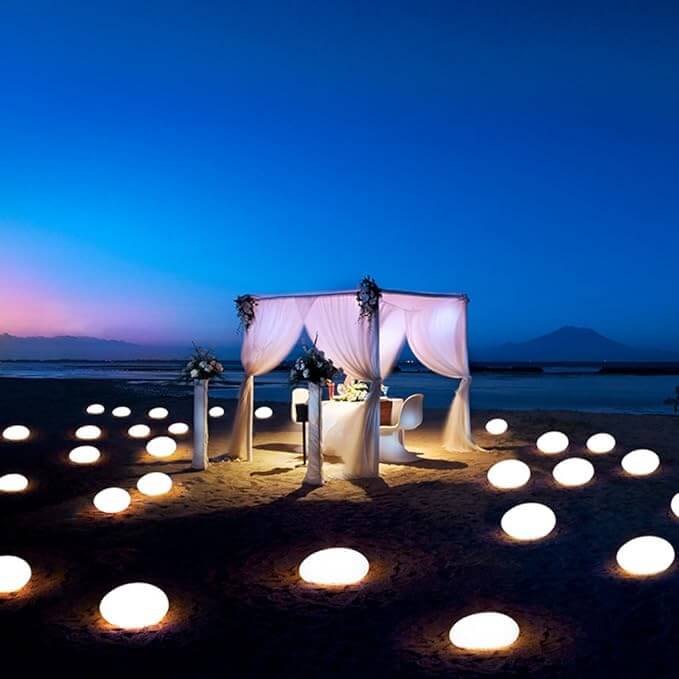 Lampada da Giardino LED - Illuminazione Esterna con Telecomando