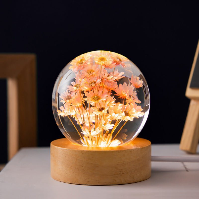 Lampada Sfera di Cristallo con Fiori Eterni – Lumora