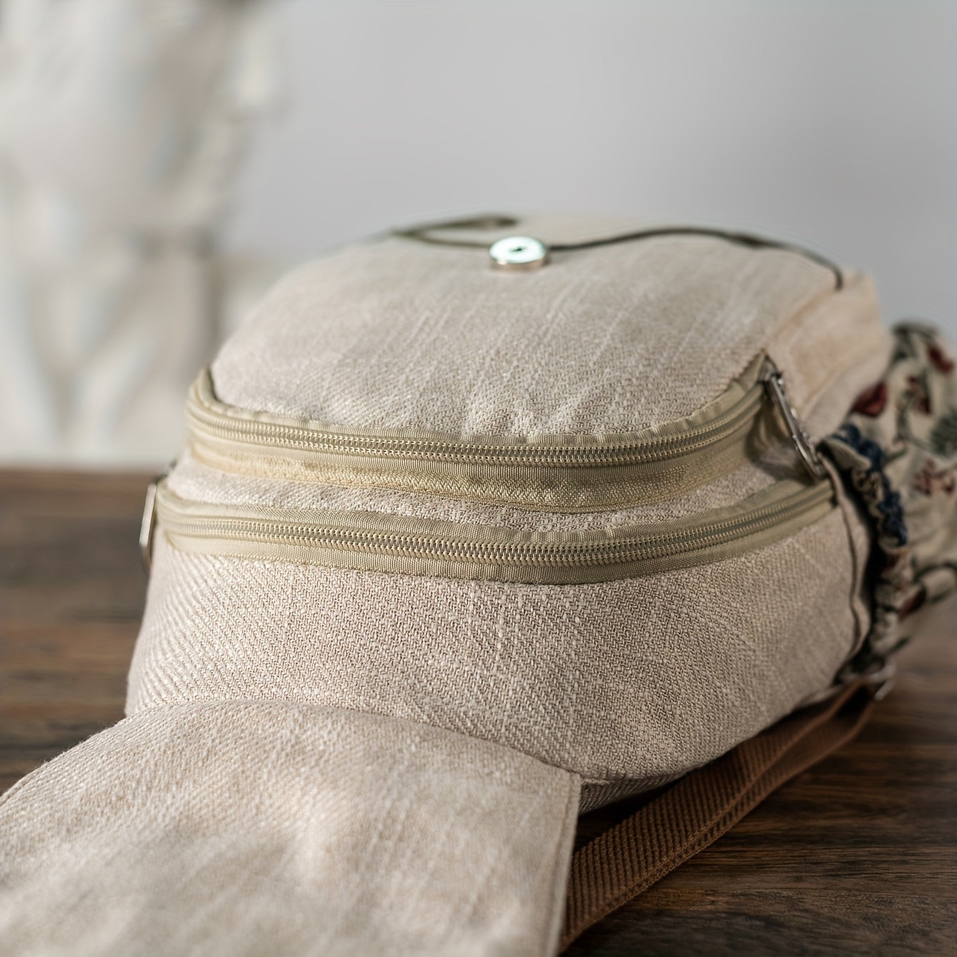 Zaino Ricamato EthnoCharm – Artistico e Pratico