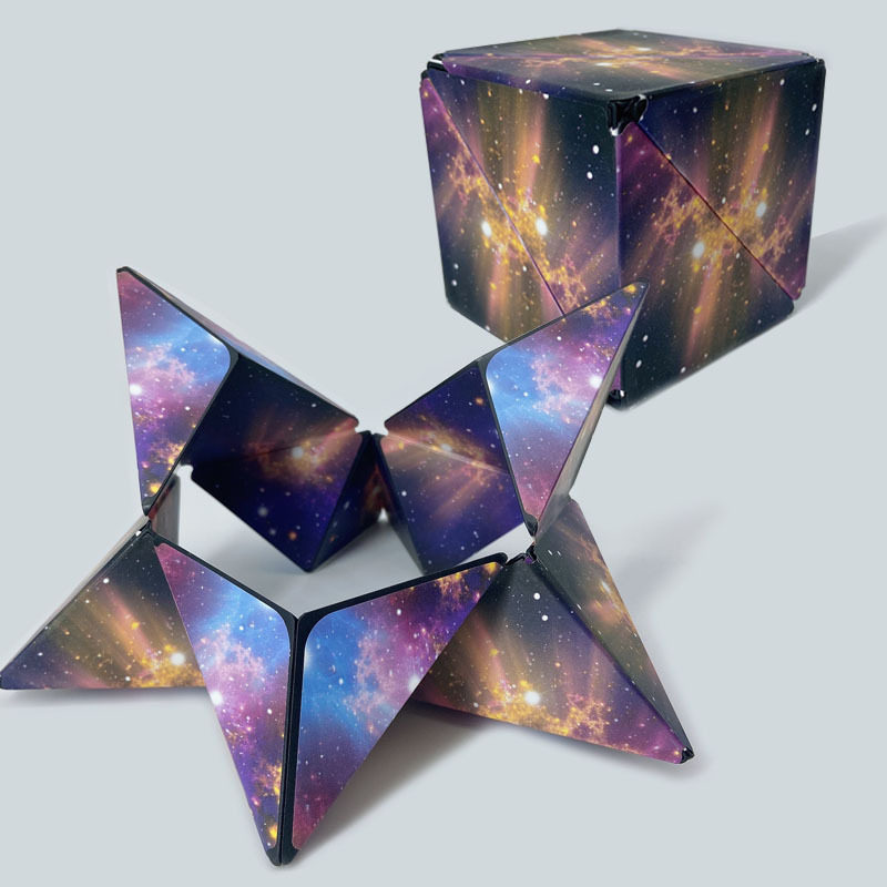 Cubo Magico con Infinite Possibilità Creative – FlexiCube