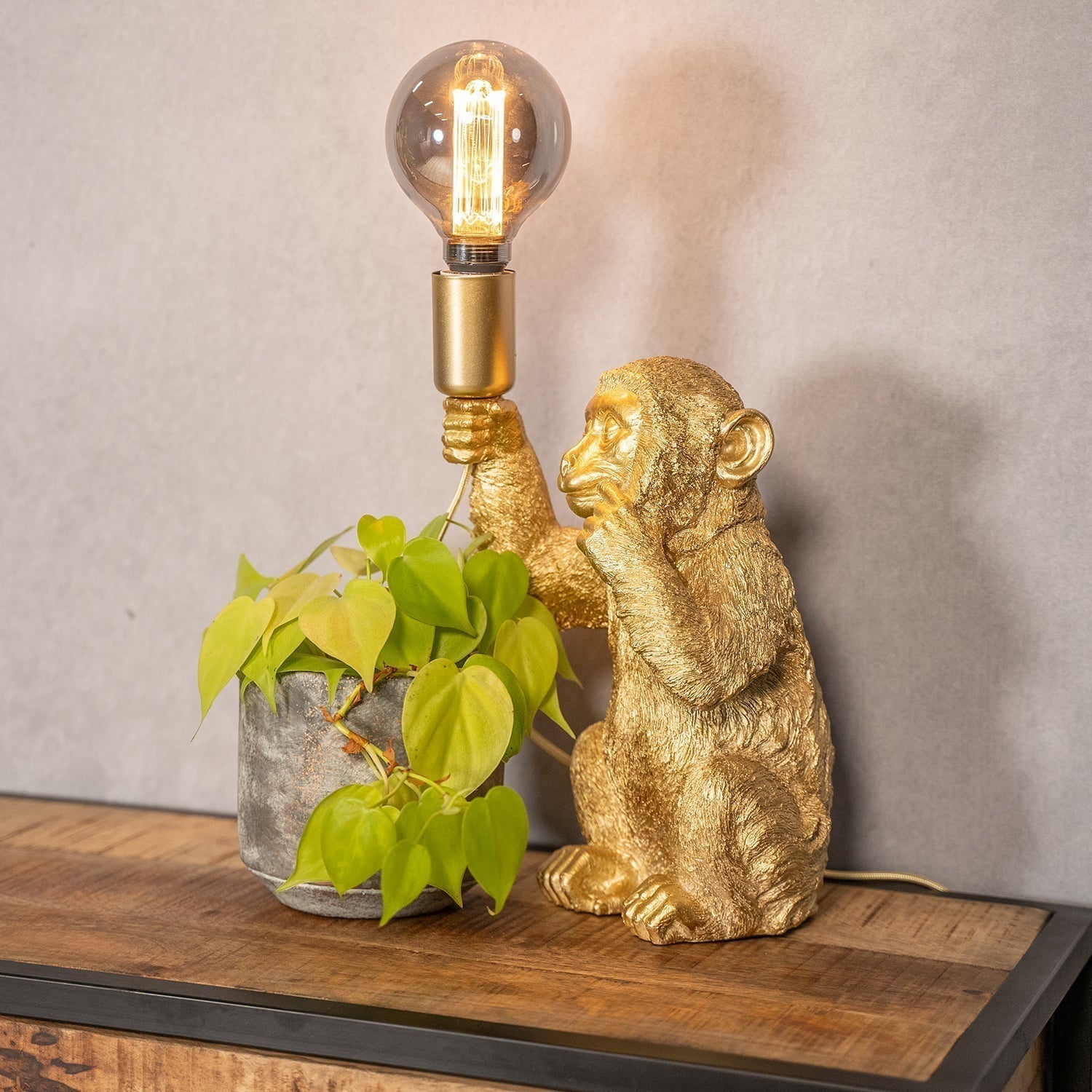 Lampada da tavolo di lusso Golden Monkey – GoldenChimp