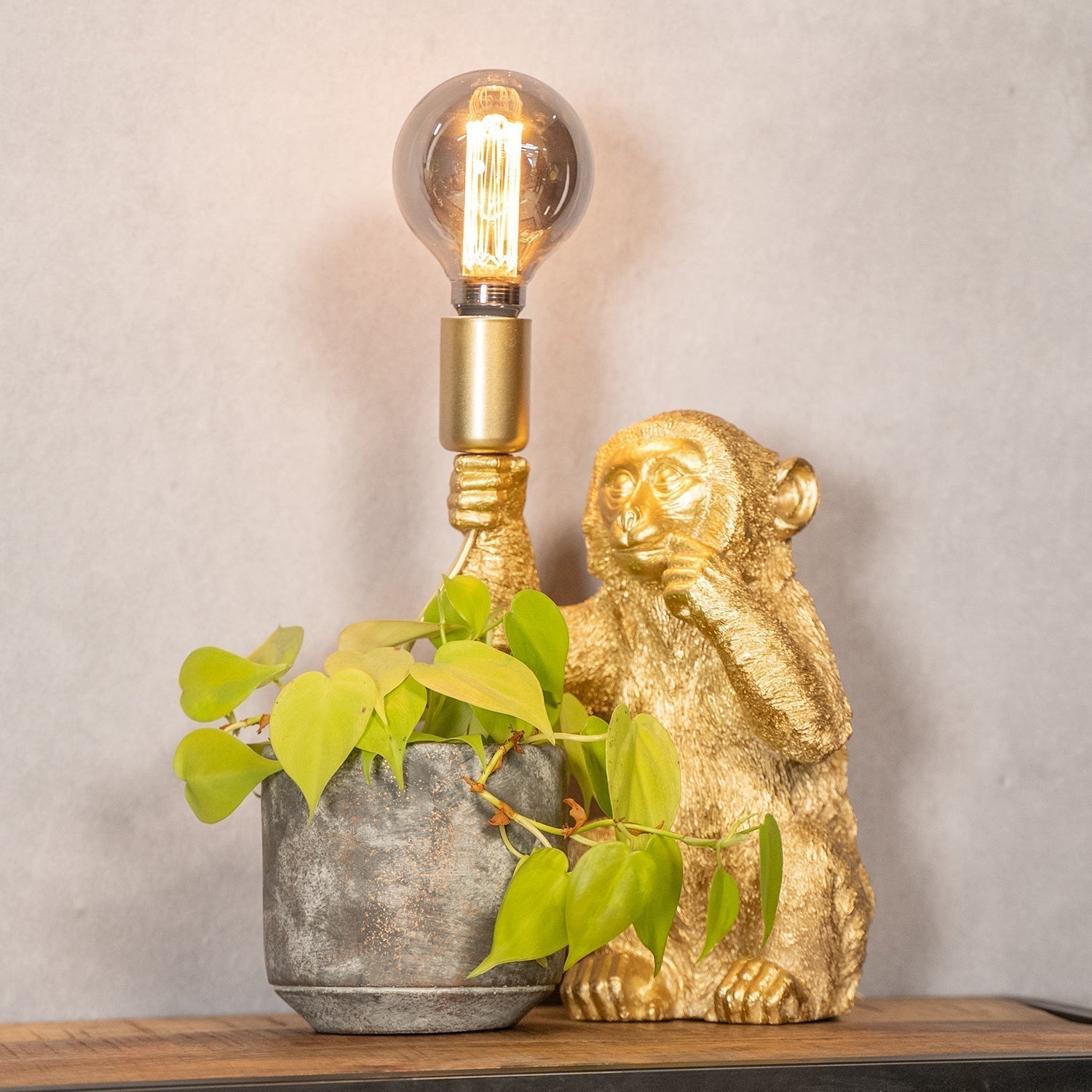 Lampada da tavolo di lusso Golden Monkey – GoldenChimp