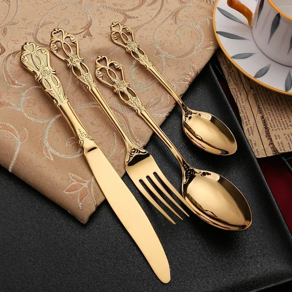 Set di Posate di Lusso da 24 Pezzi – RoyalCutlery