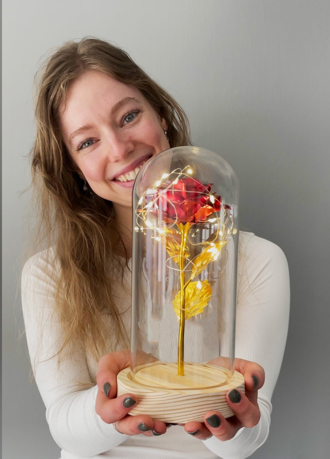 Rosa Eterna | Rosa Dorata in Campana di Vetro con Illuminazione LED