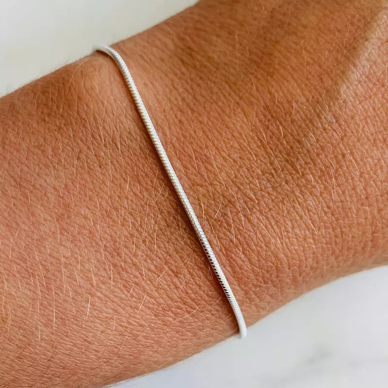Bracciale | Bracciale Minimalista con Chiusura a Serpente