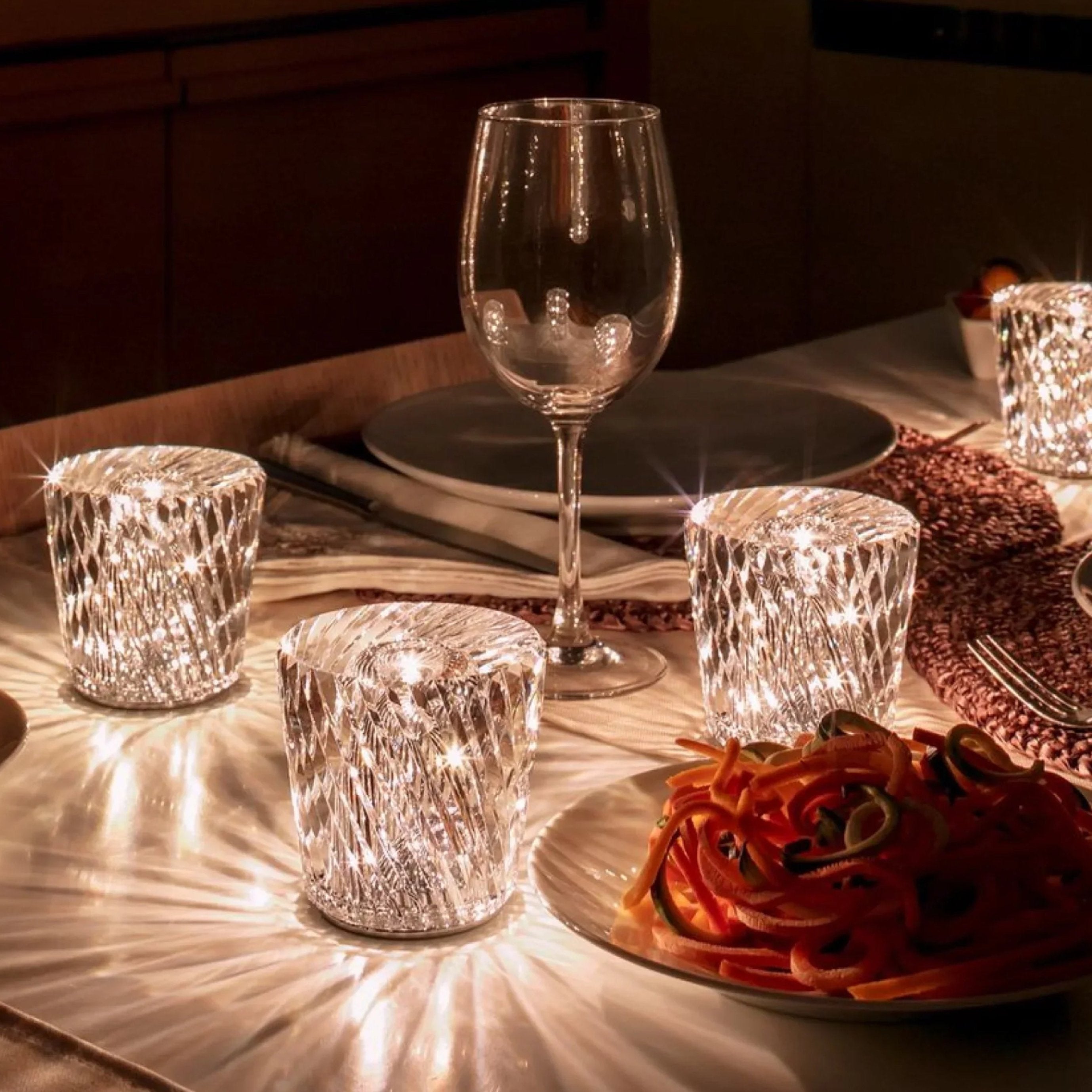 Lampada da Tavolo Ricaricabile in Cristallo e Diamante di Lusso – Lumière Diamant