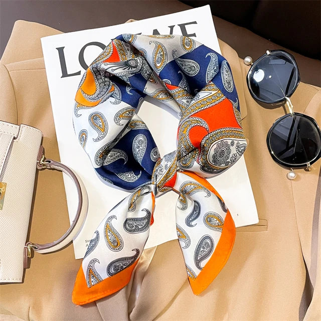 Foulard in Seta Faiha | Lusso & Eleganza | Motivo a Righe