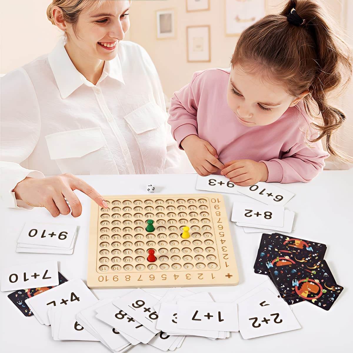 Gioco di Apprendimento con Tavola di Legno per Moltiplicazione 1–10 con Carte e Dadi