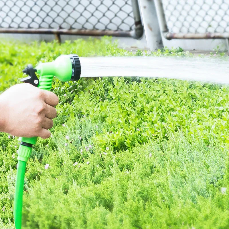 Tubo da Giardino Espandibile con Ugello Spray – FlexaFlow