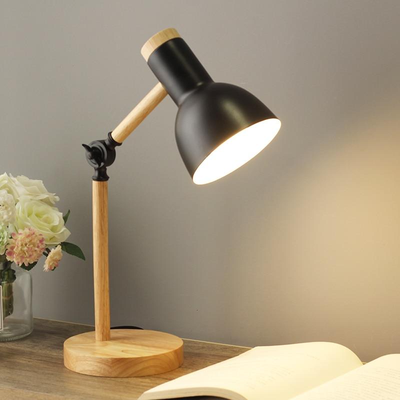Lampada da Tavolo in Legno Scandinavo | Design Minimalista