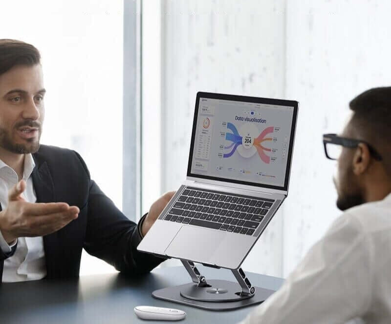 Supporto per Laptop e Tablet di Lusso - Regolabile ed Ergonomico